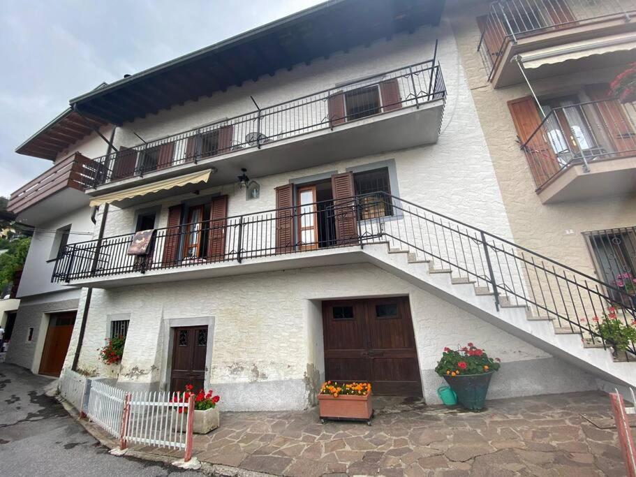 פיזונייה Casa Vacanze Il Pettirosso. מראה חיצוני תמונה